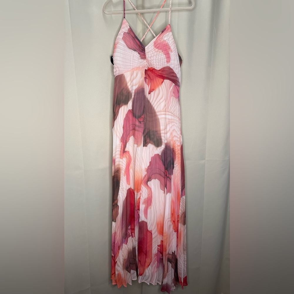 Express Pink Red Floral Maxi Dress - Picture 2 of 3